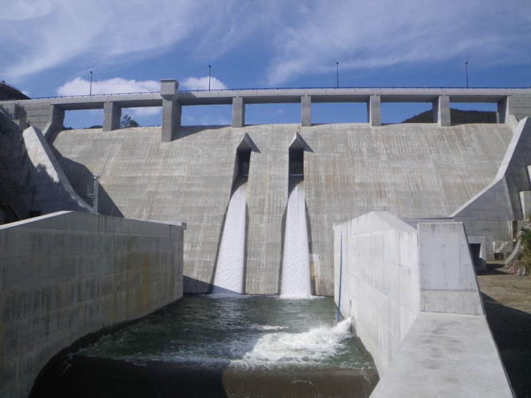 切目川河川総合開発（切目川ダム本体工）工事